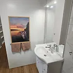 G24 Woodhouse * Kaposvár