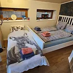 G24 Woodhouse * Kaposvár