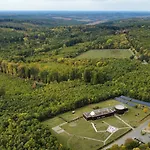 G24 Woodhouse * Kaposvár