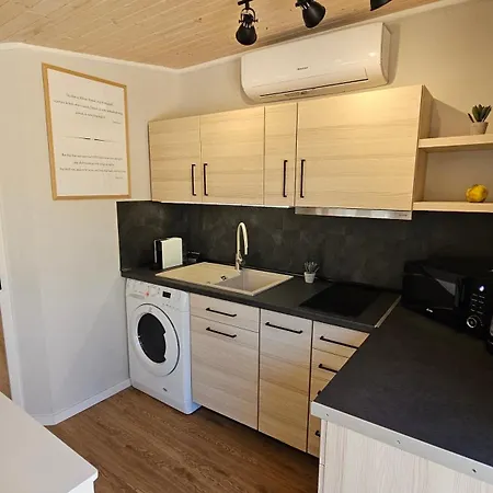 G24 Woodhouse Apartment