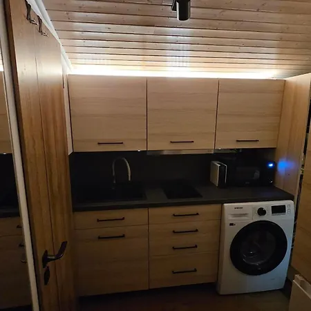 G24 Woodhouse Апартаменты